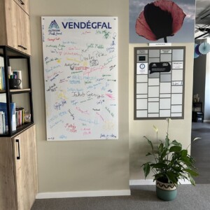 Autikum vendégfal Autikum vendégfal